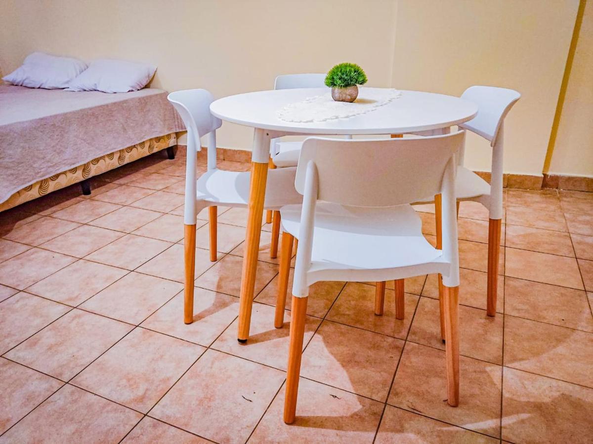 サンサルバドールデフフイMonoambiente Elegante Y Economicoアパートメント エクステリア 写真